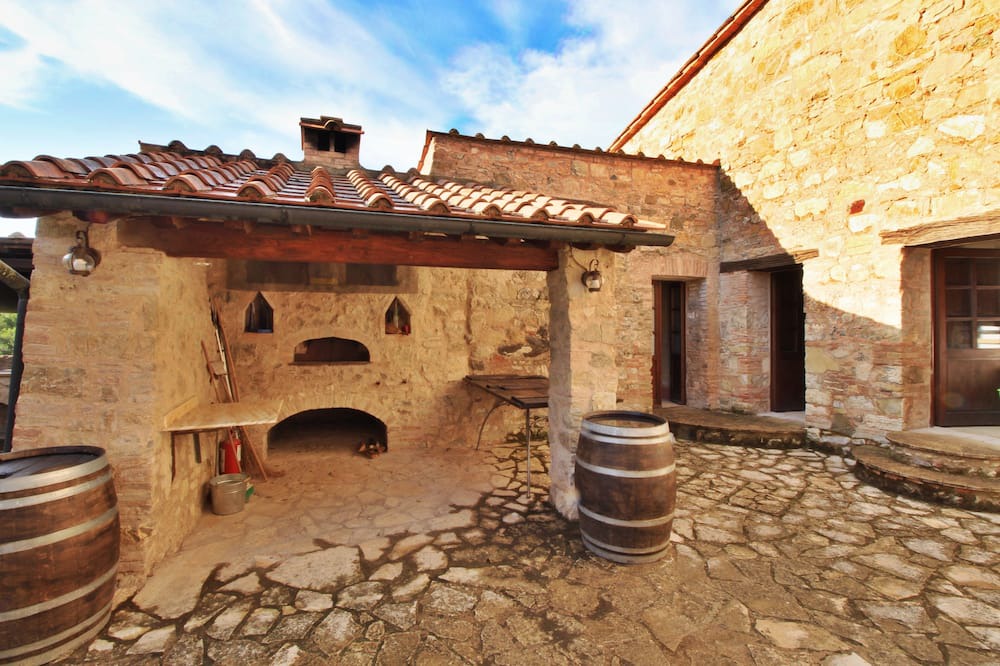 Photo of Patio Balcony in Radicondoli