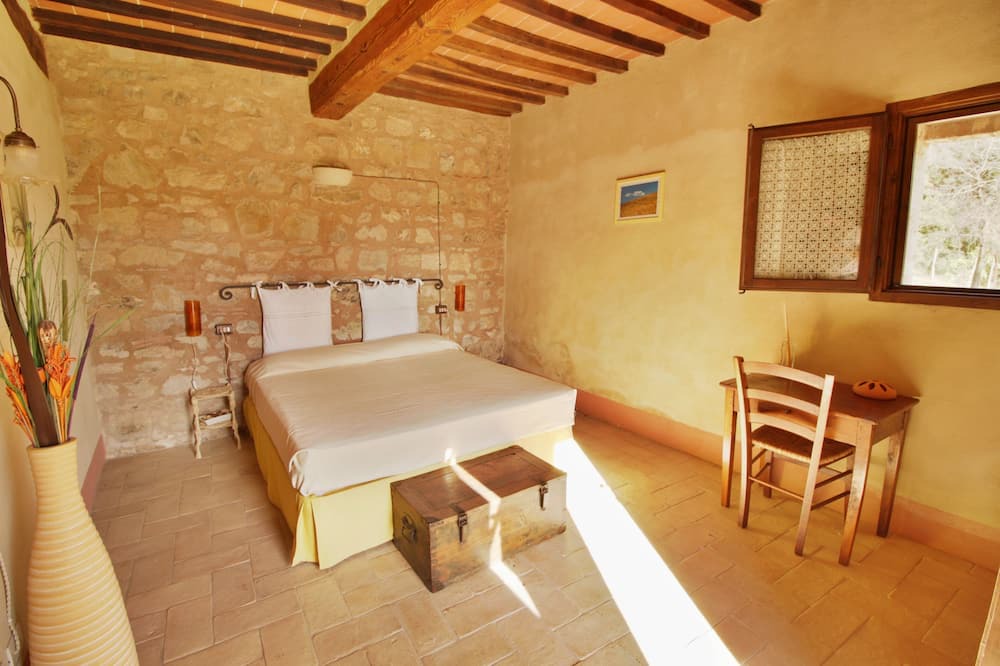 Photo of Bedroom in Radicondoli