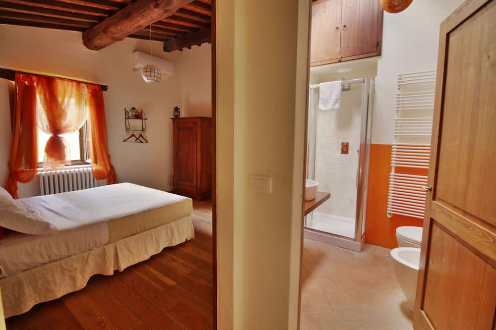 Photo of Bedroom in Radicondoli