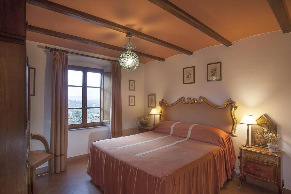 Photo of Bedroom in Paciano