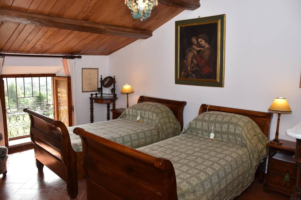 Photo of Bedroom in Paciano