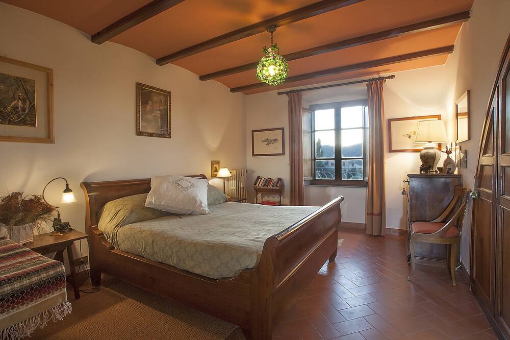 Photo of Bedroom in Paciano