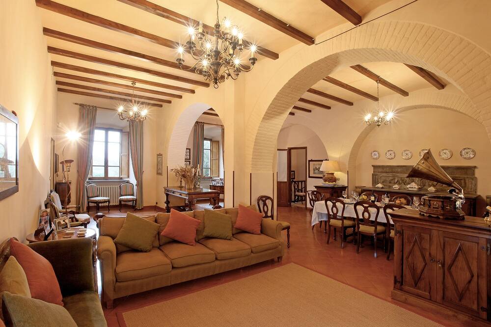 Photo of Others in Paciano