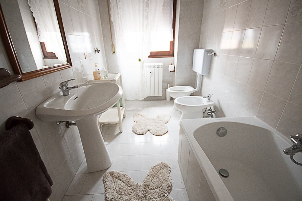 Photo of Bathroom in Serravalle Scrivia
