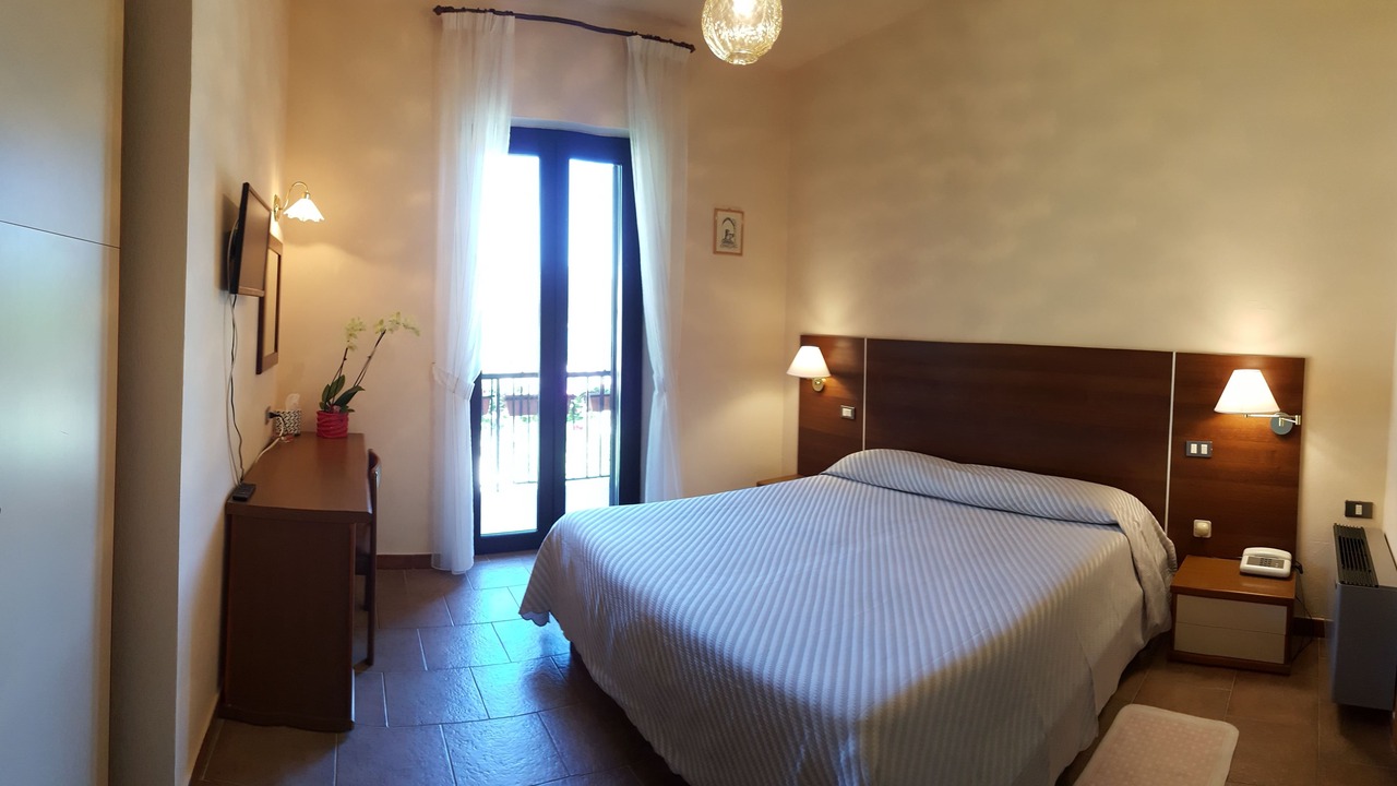Photo of Bedroom in Cotronei