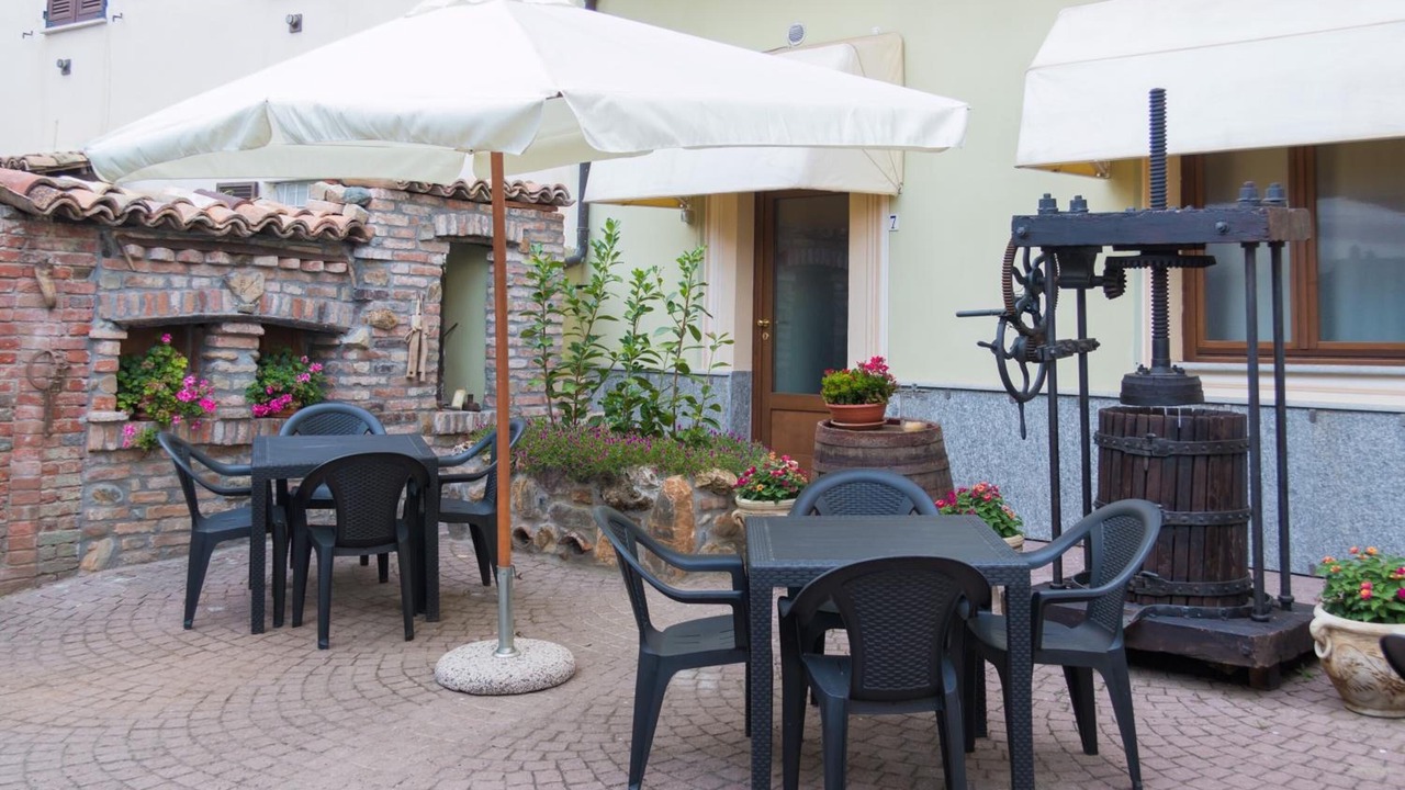 Photo of Patio Balcony in Alice Bel Colle