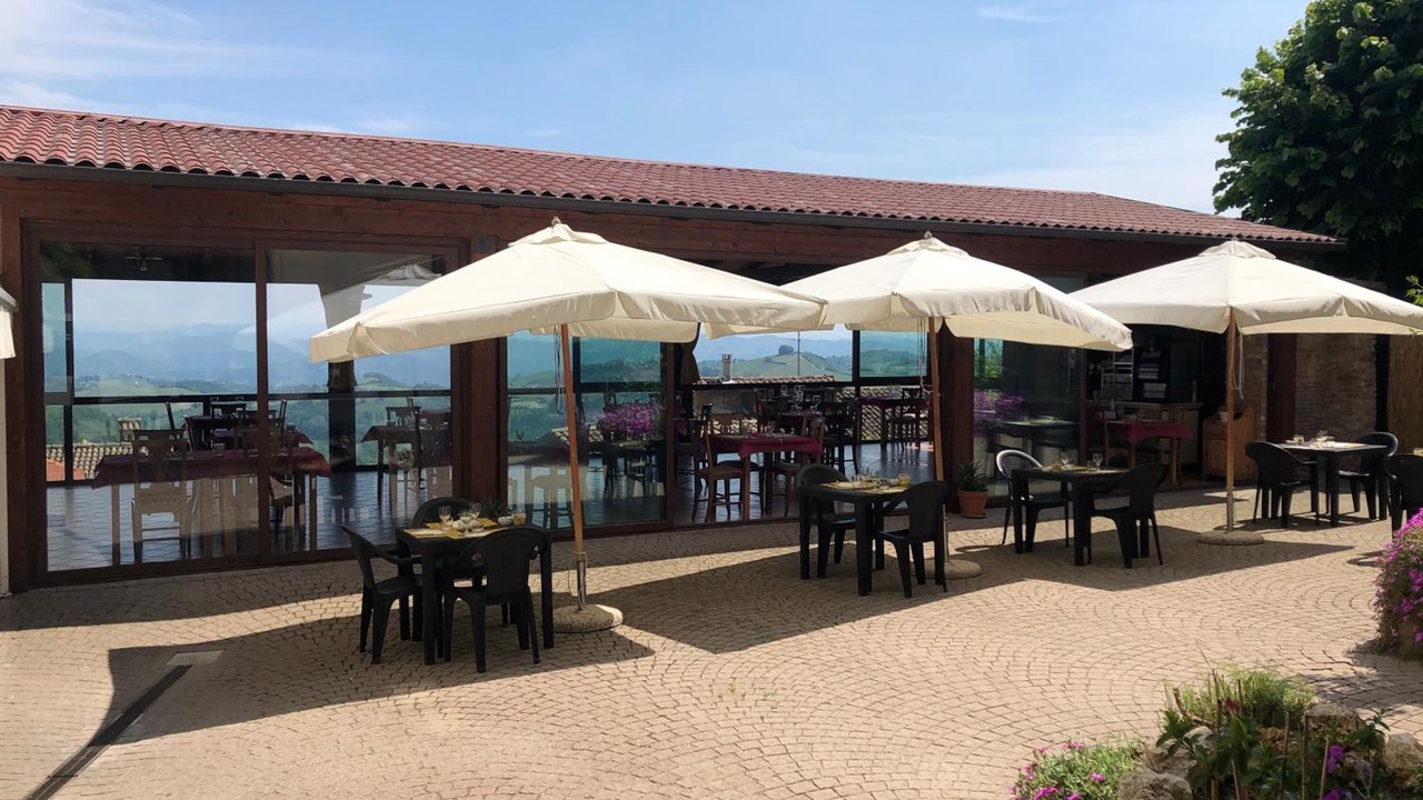 Photo of Patio Balcony in Alice Bel Colle