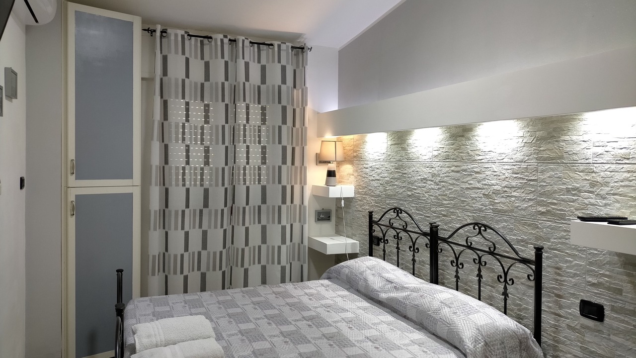 Photo of Bedroom in Crotone