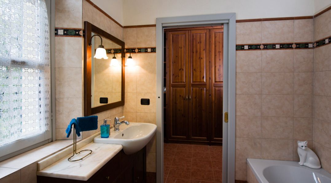 Photo of Bathroom in Asti