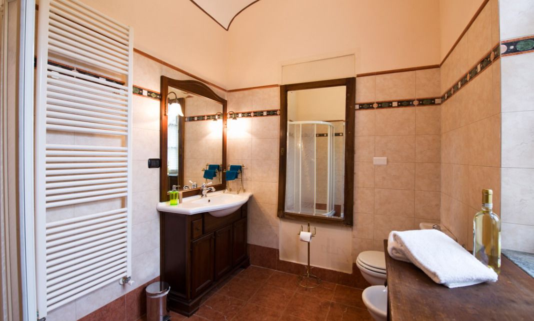Photo of Bathroom in Asti