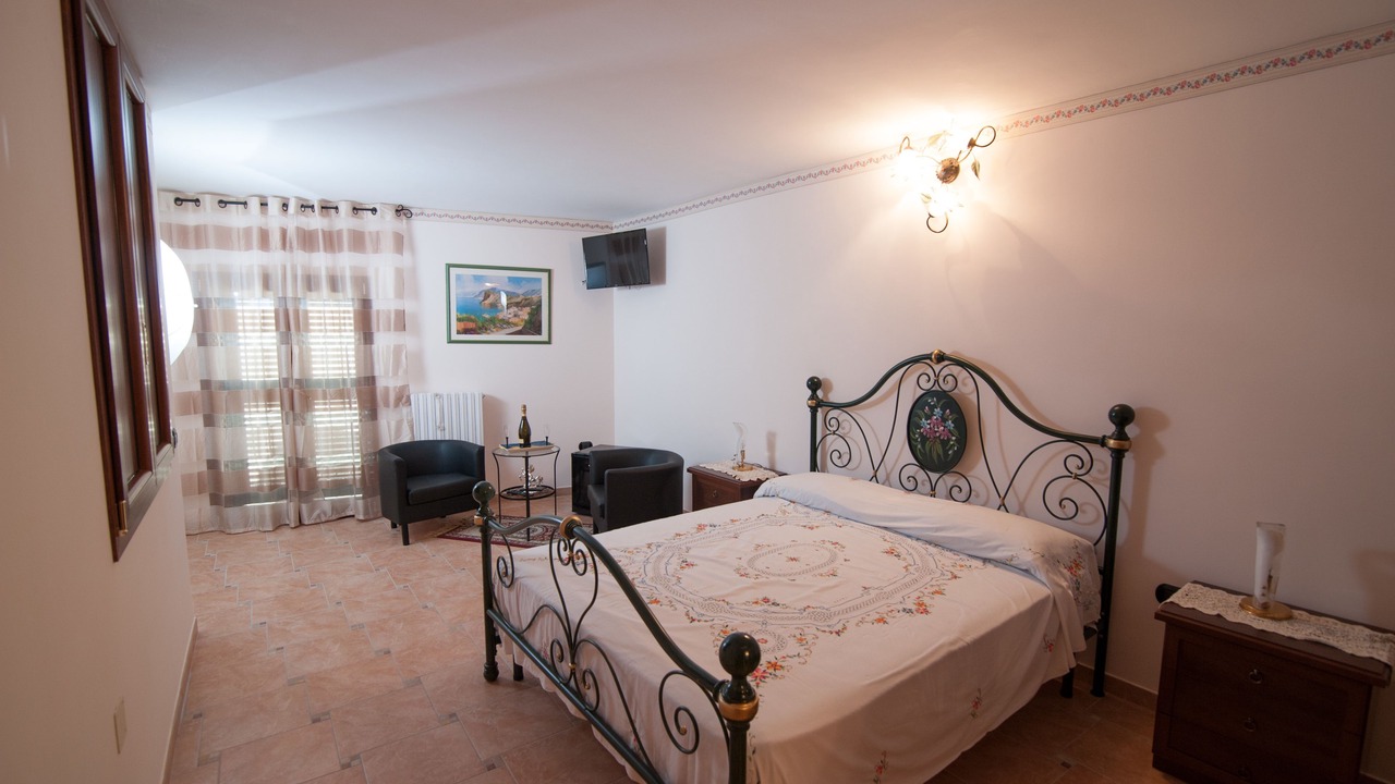 Photo of Bedroom in Marini