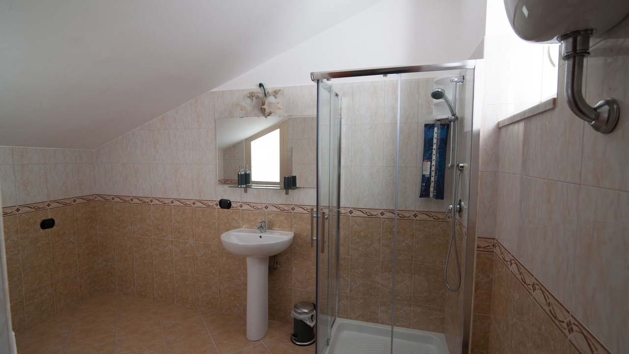 Photo of Bathroom in Marini