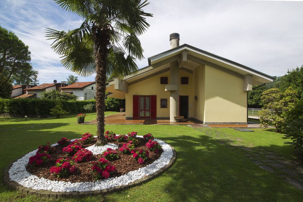 Photo of Outdoor in Lesa