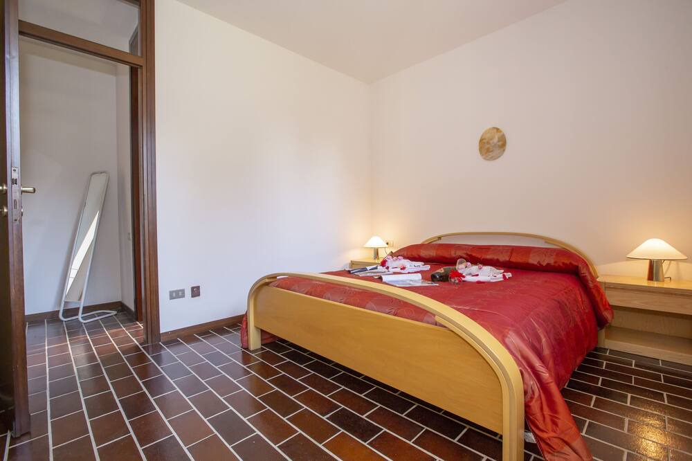 Photo of Bedroom in Lesa