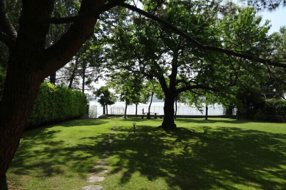 Photo of Outdoor in Lesa