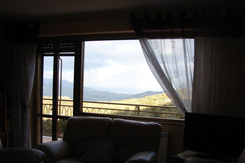 Photo of Livingroom in Lanusei