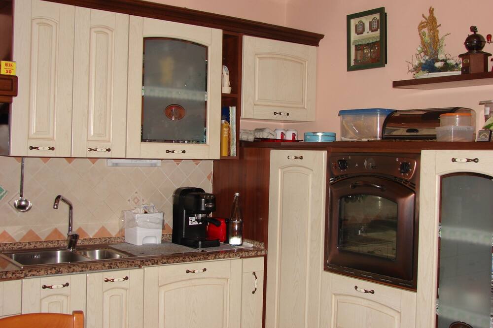 Photo of Kitchen in Lanusei