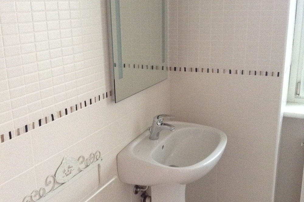 Photo of Bathroom in Vignale Monferrato