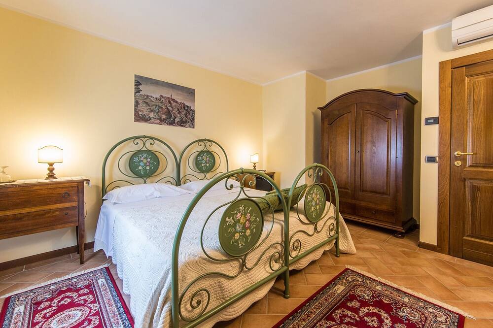 Photo of Bedroom in SantʼIppolito