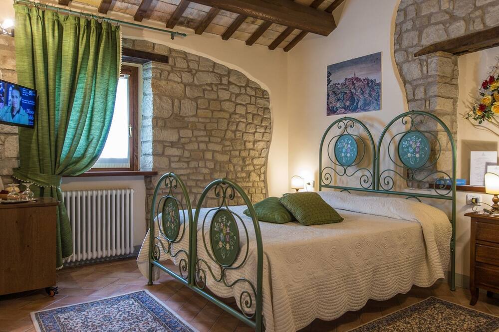 Photo of Bedroom in SantʼIppolito