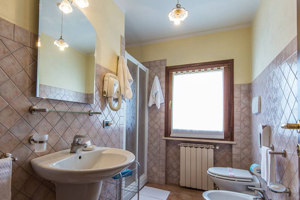 Photo of Bathroom in SantʼIppolito