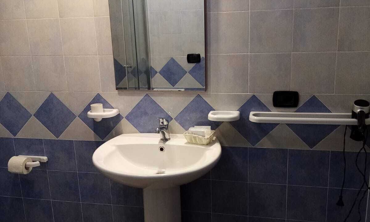 Photo of Bathroom in San Demetrio Corone