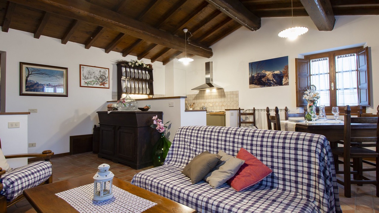 Photo of Livingroom in Molazzana