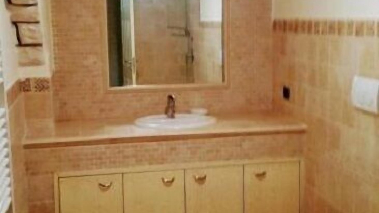Photo of Bathroom in Alcanterini