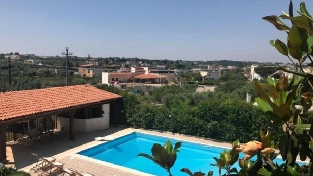 Photo of Outdoor in Alcanterini