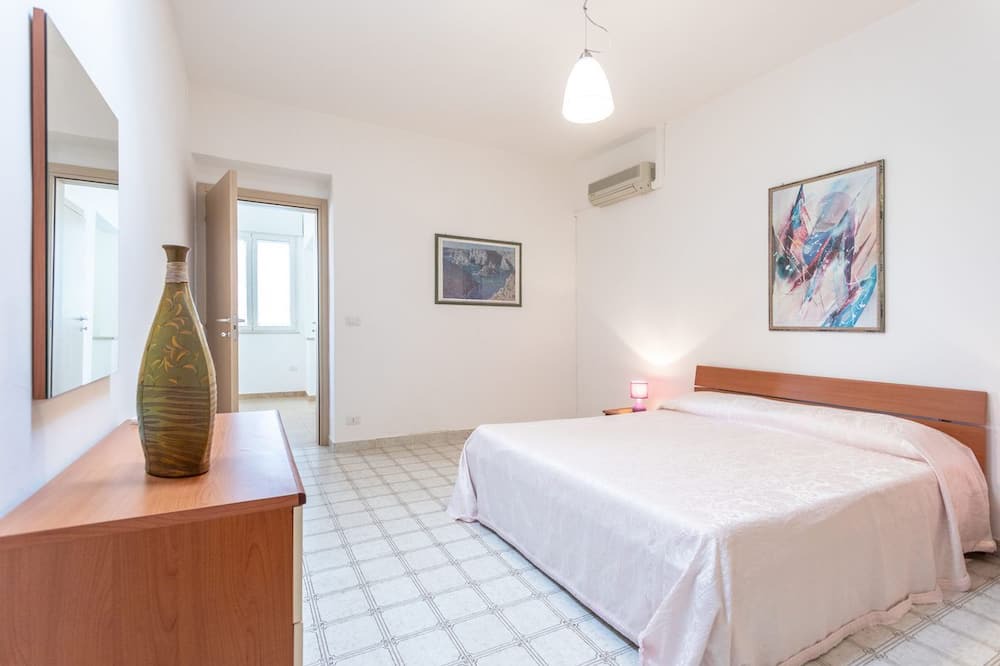 Photo of Bedroom in Racale