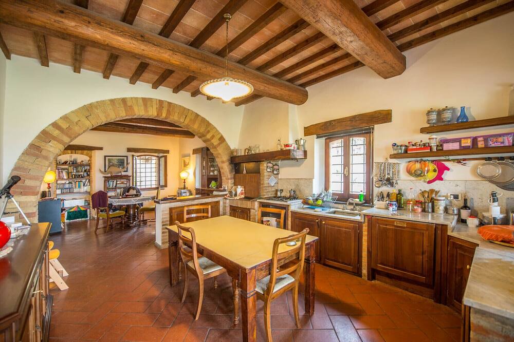Photo of Kitchen in Papiano