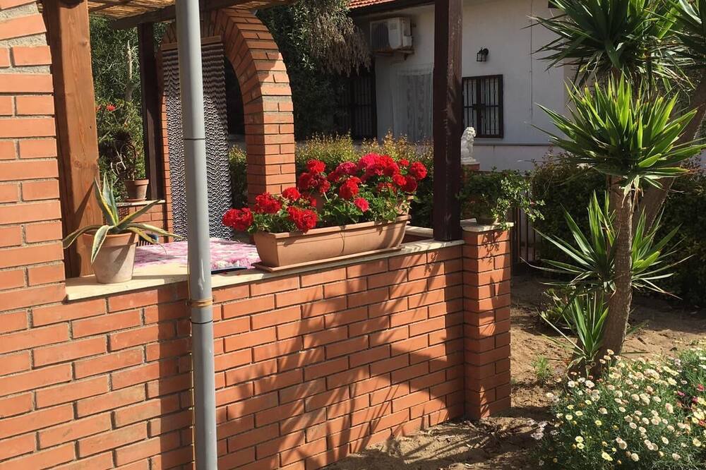 Photo of Outdoor in Contrada Pantano d'Arci