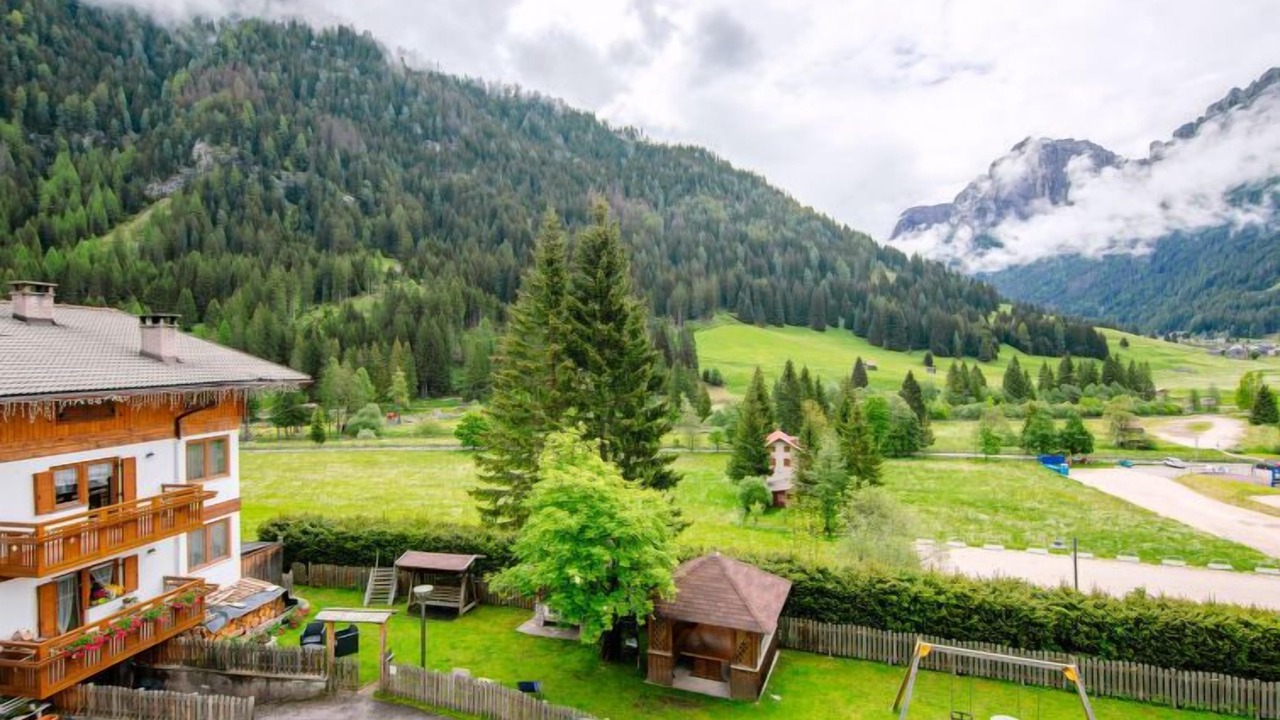 Photo of Outdoor in Pera