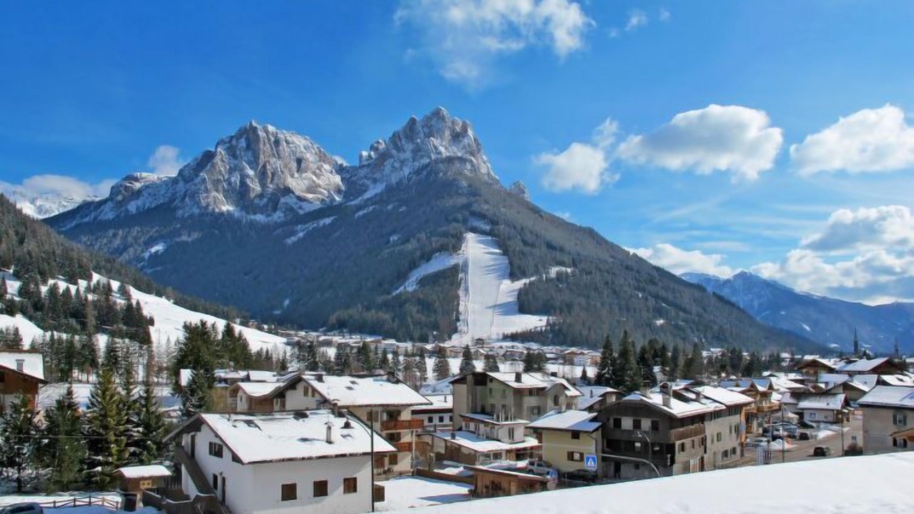 Photo of Outdoor in Pera