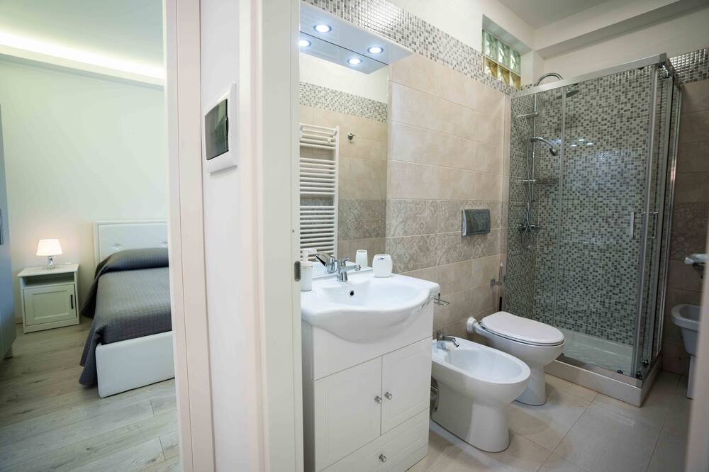 Photo of Bathroom in Enna