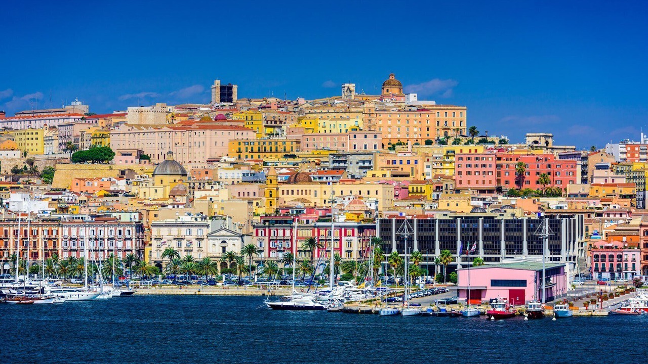 Photo of Buildings in Donori
