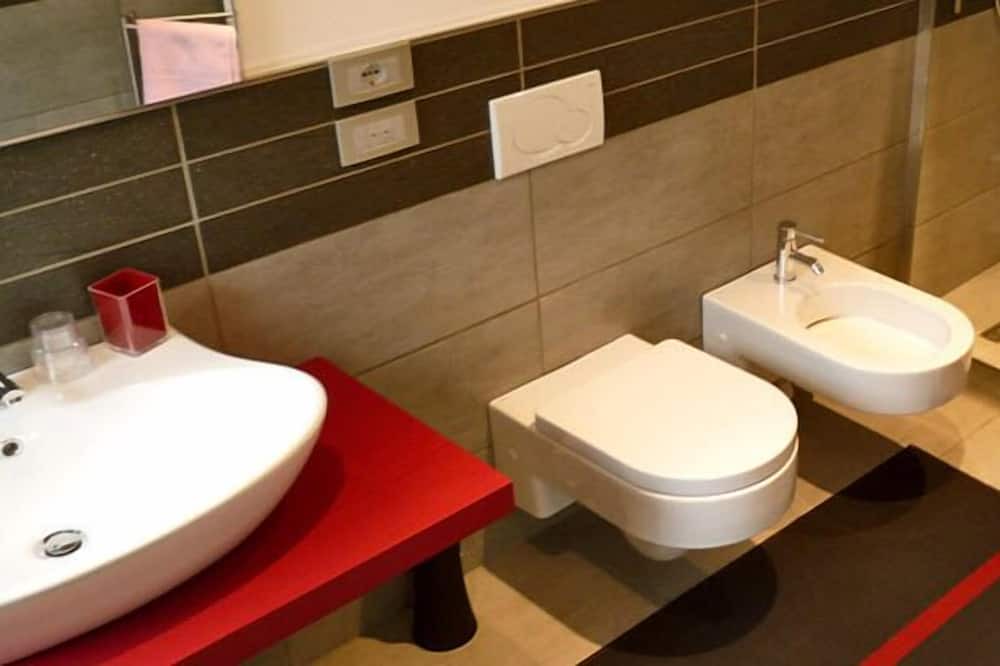 Photo of Bathroom in Venasca