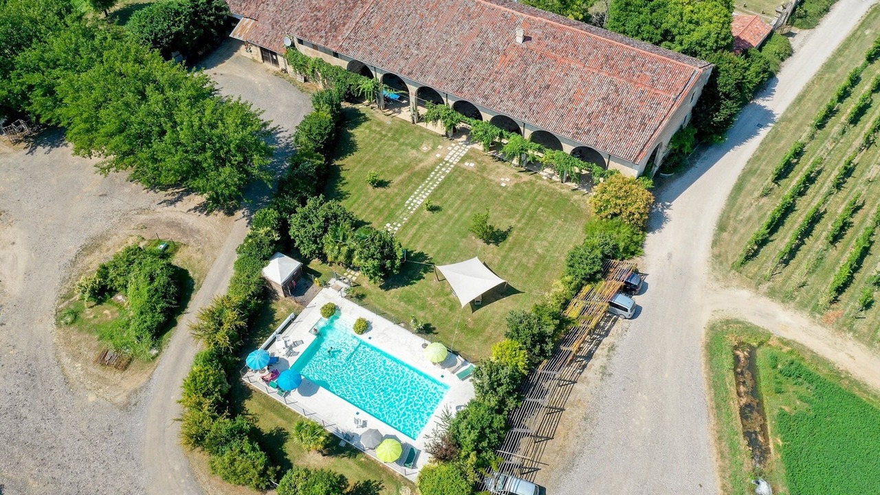 Photo of Outdoor in Longare