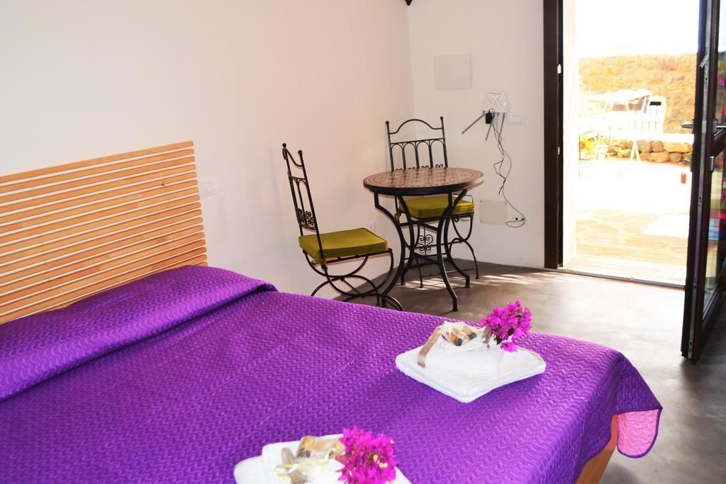 Photo of Bedroom in Pantelleria