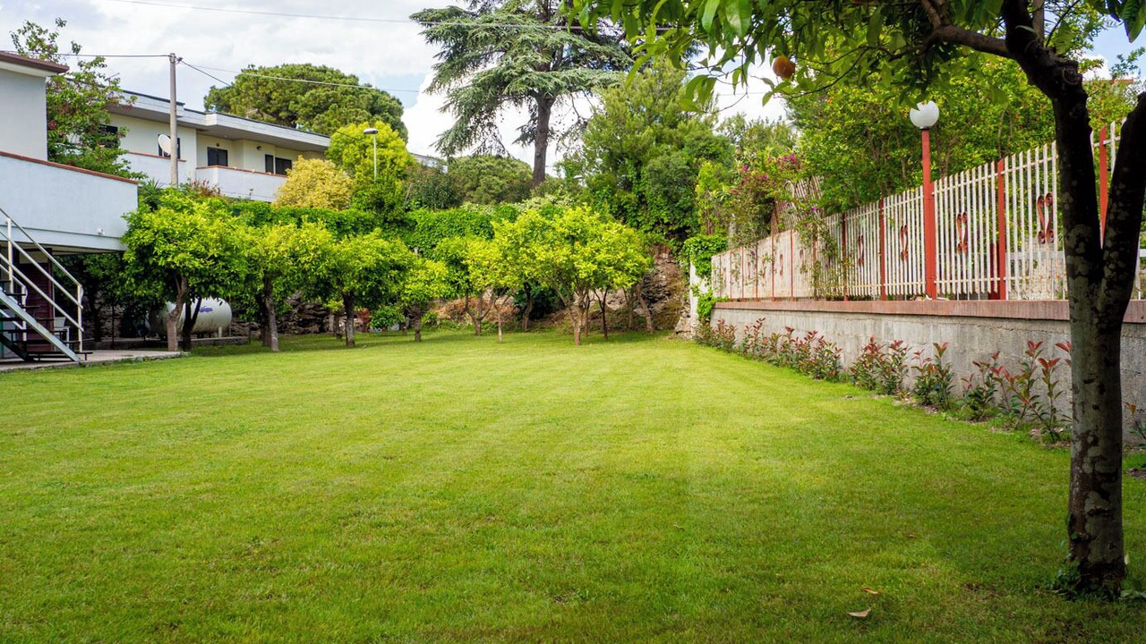 Photo of Outdoor in Paestum