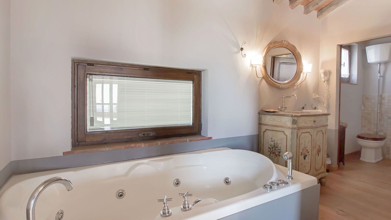 Photo of Bathroom in Castel Rigone