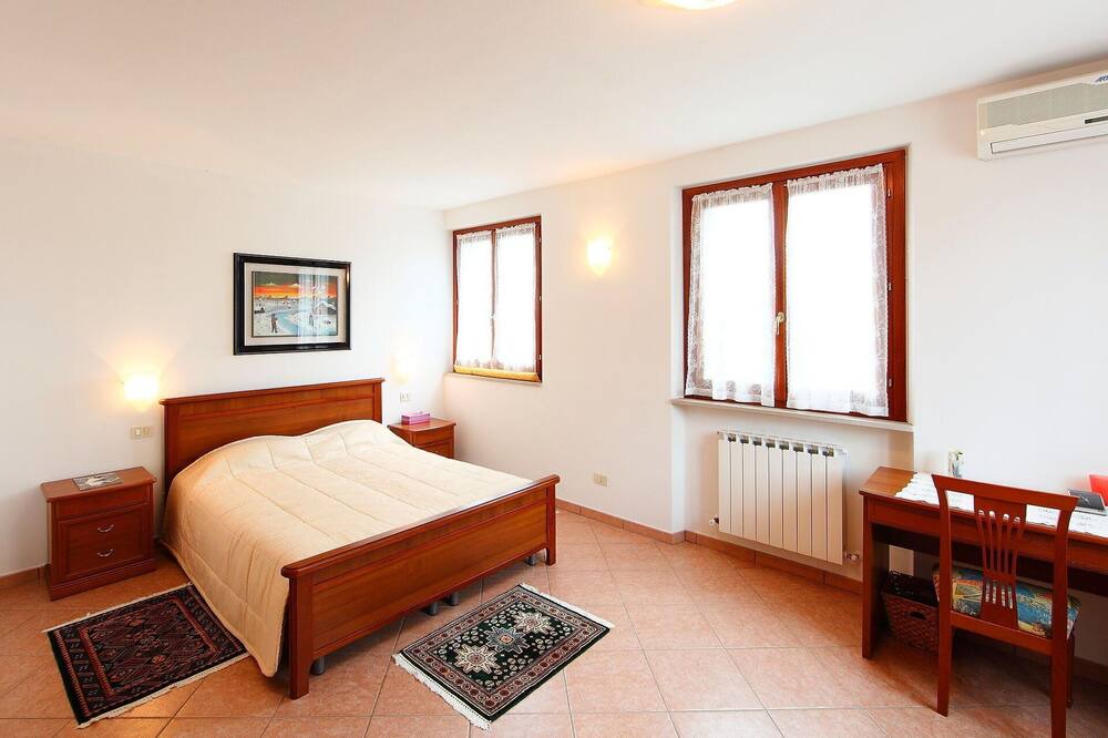 Photo of Bedroom in Granarola
