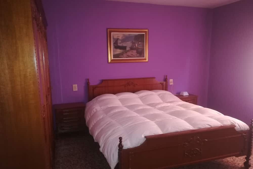 Photo of Bedroom in Bossico