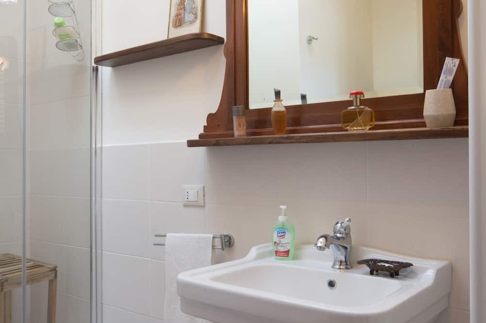 Photo of Bathroom in Santa Giuletta
