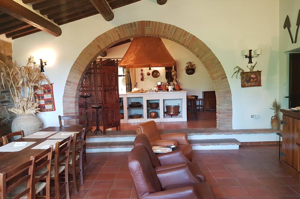 Photo of Livingroom in Panicale