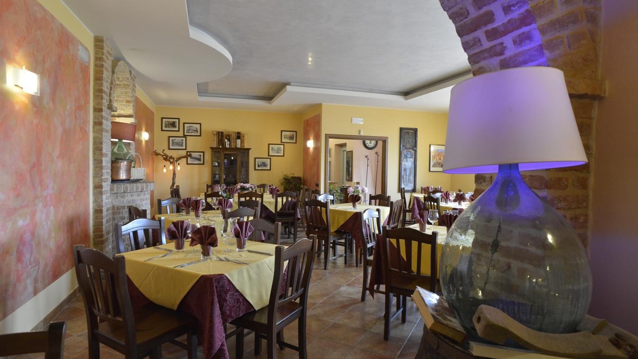 Photo of Others in Montegrosso dʼAsti