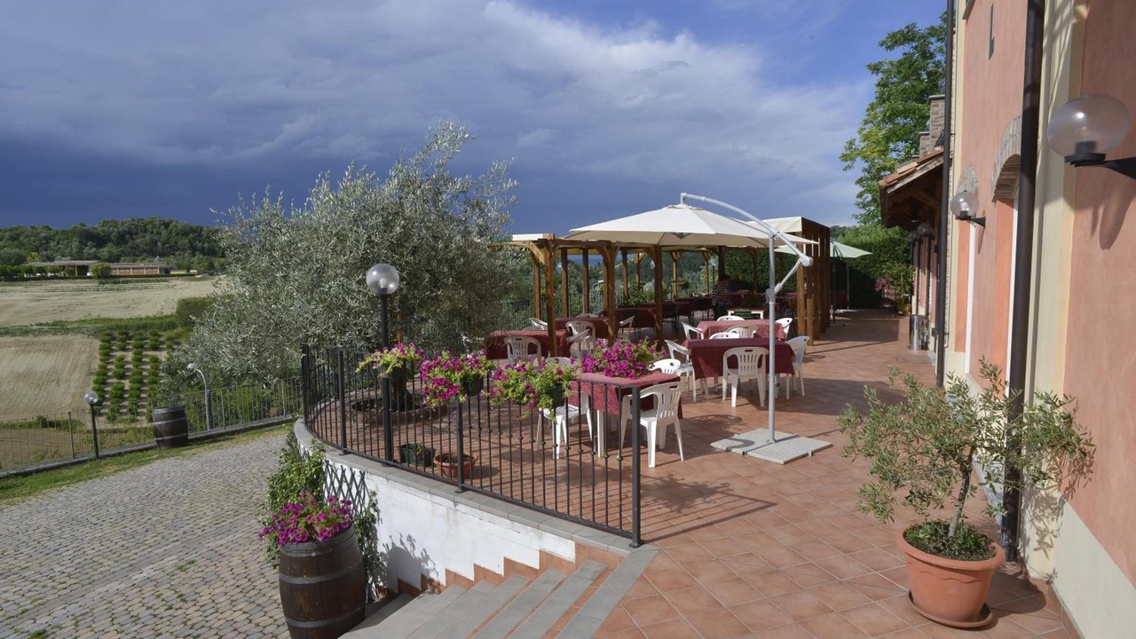 Photo of Patio Balcony in Montegrosso dʼAsti