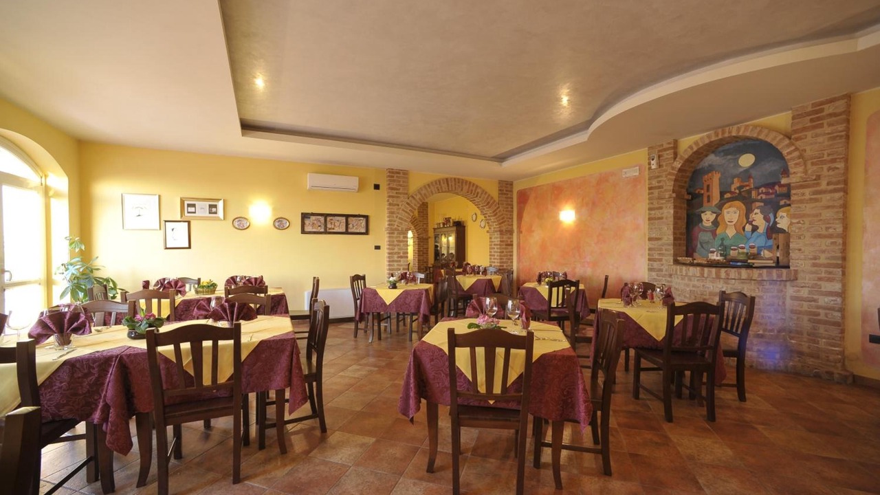 Photo of Others in Montegrosso dʼAsti