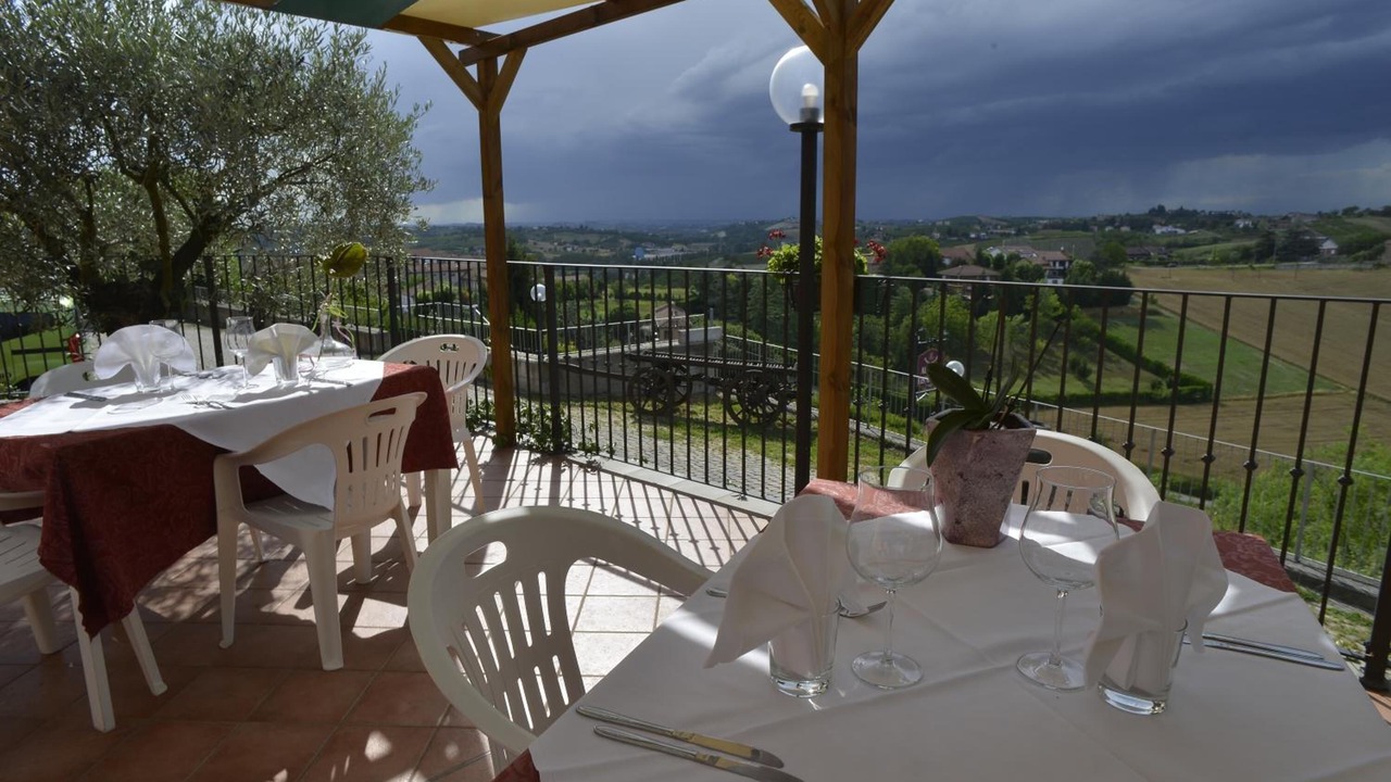 Photo of Others in Montegrosso dʼAsti