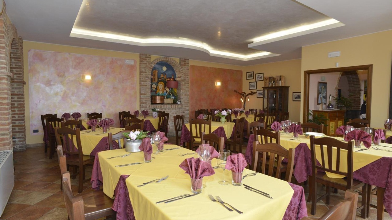 Photo of Others in Montegrosso dʼAsti